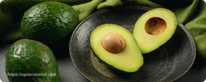 makanan mengandung biotin alpukat - ngobrol sehat