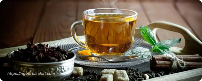 minuman sehat air putih dan teh herbal - ngobrol sehat